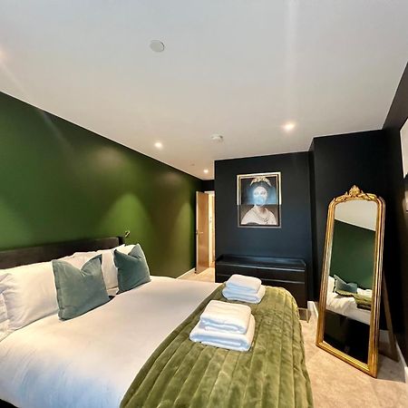 Appartamento The Midnight Garden Escape At Ryedale House York Esterno foto
